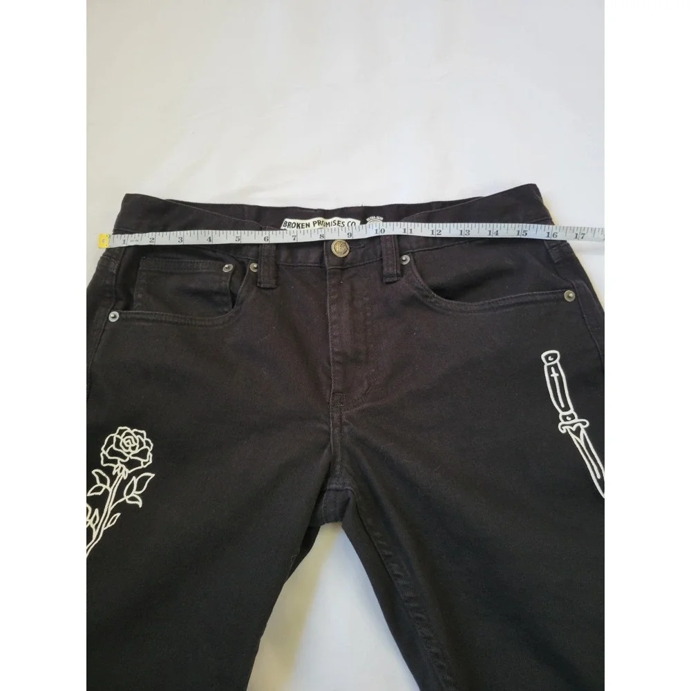 Broken Promises Jeans Men's Size 32 Black Gothic Emo Cobra Rose Ripped Denim Tat